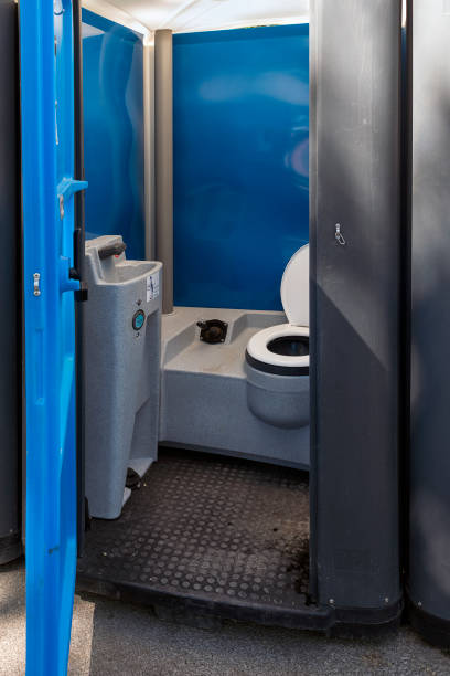 Portable Toilet Options We Offer in Flemington, PA